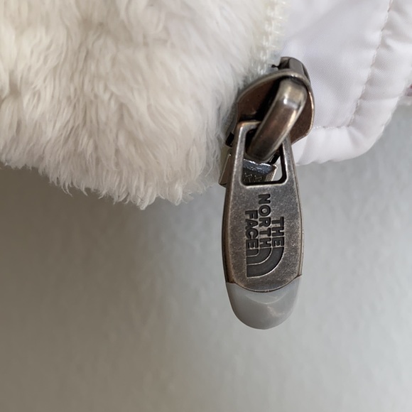 North Face Women’s White Zip Up, Size Small - Picture 6 of 7